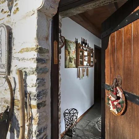 Archontiko Michael Since 1868 * Vizitsa